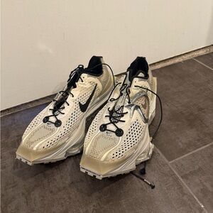 Nike Cream and Black Athletic Shoes